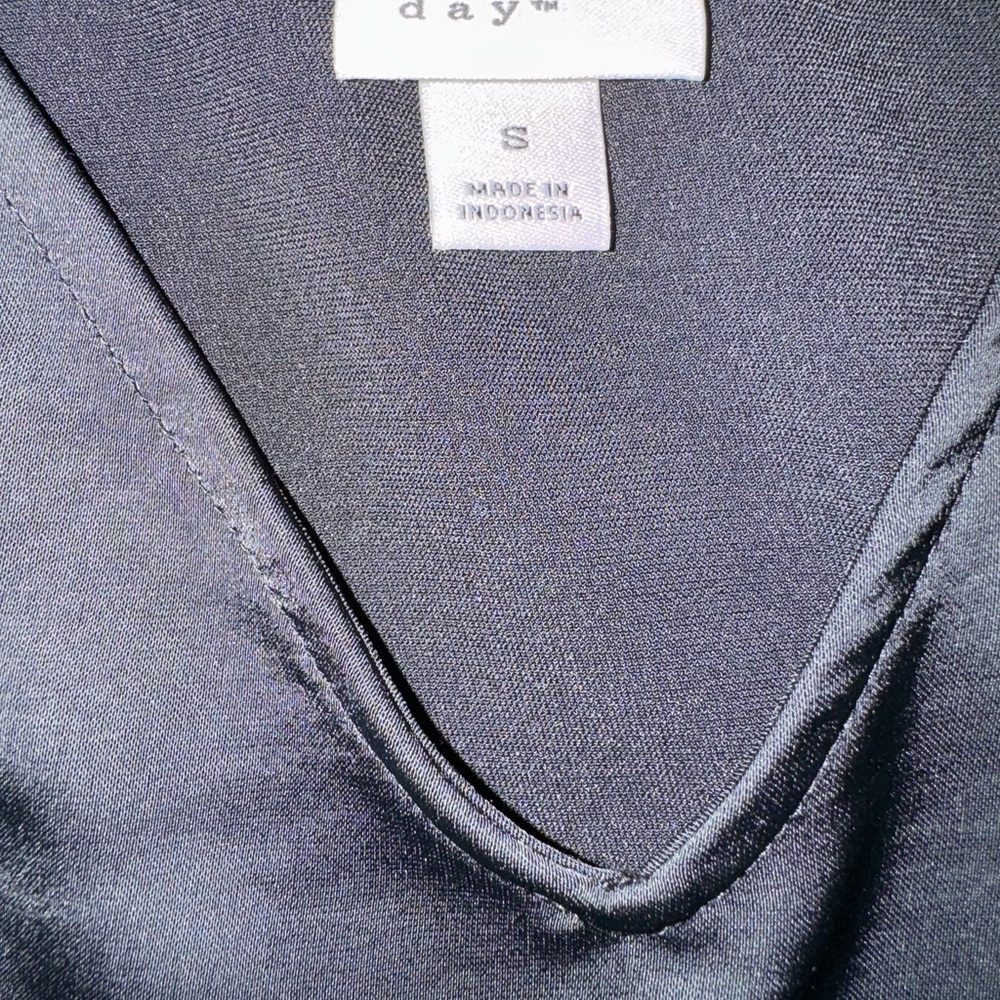 Silky black V-Neck Top cami tank